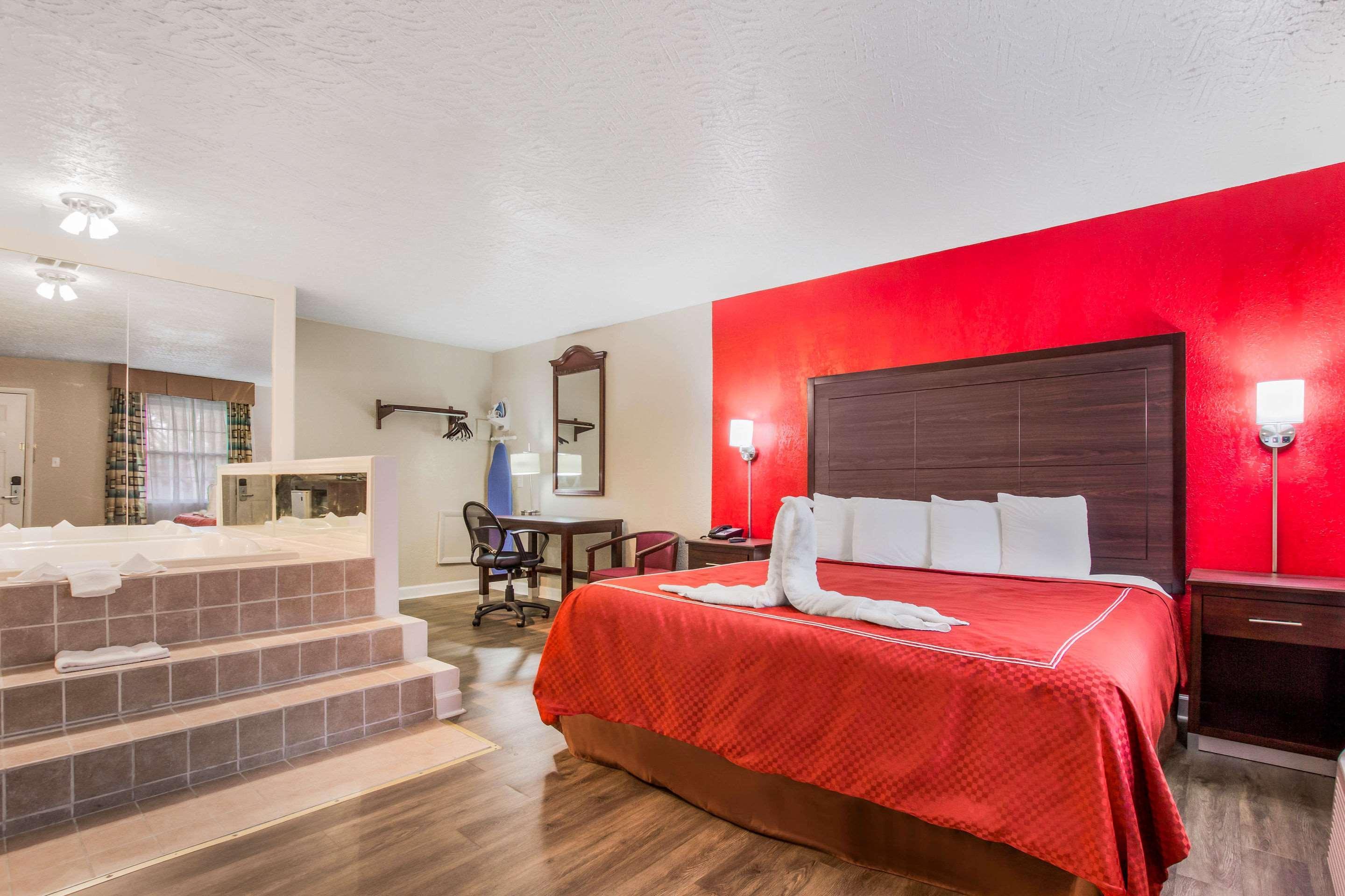 Hotel Rodeway 2*