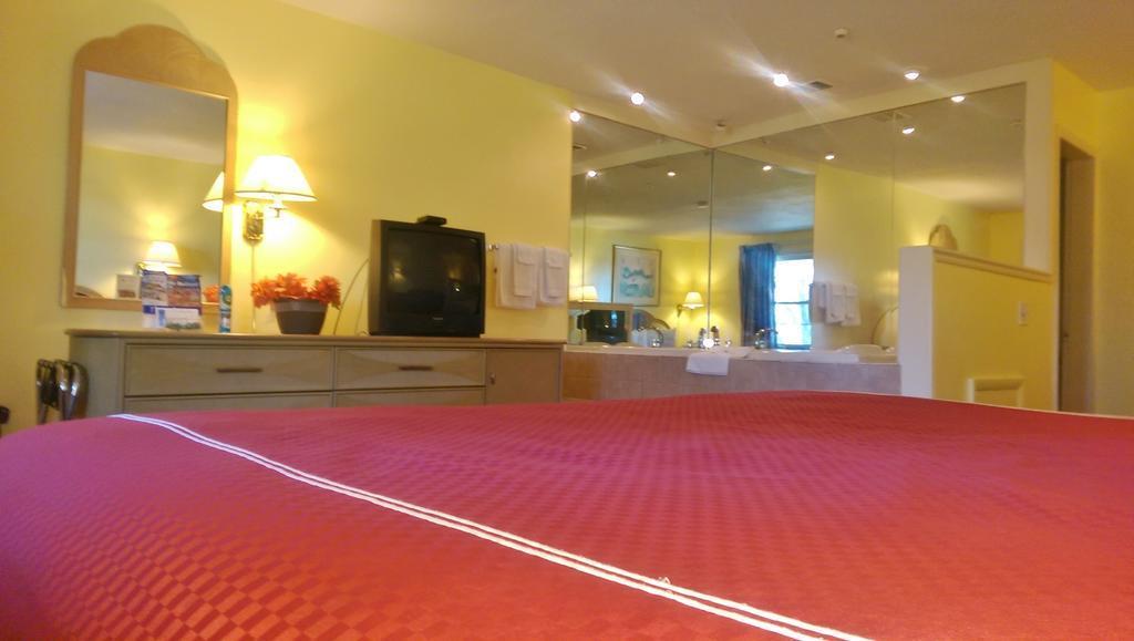 Rodeway Hotel 2*