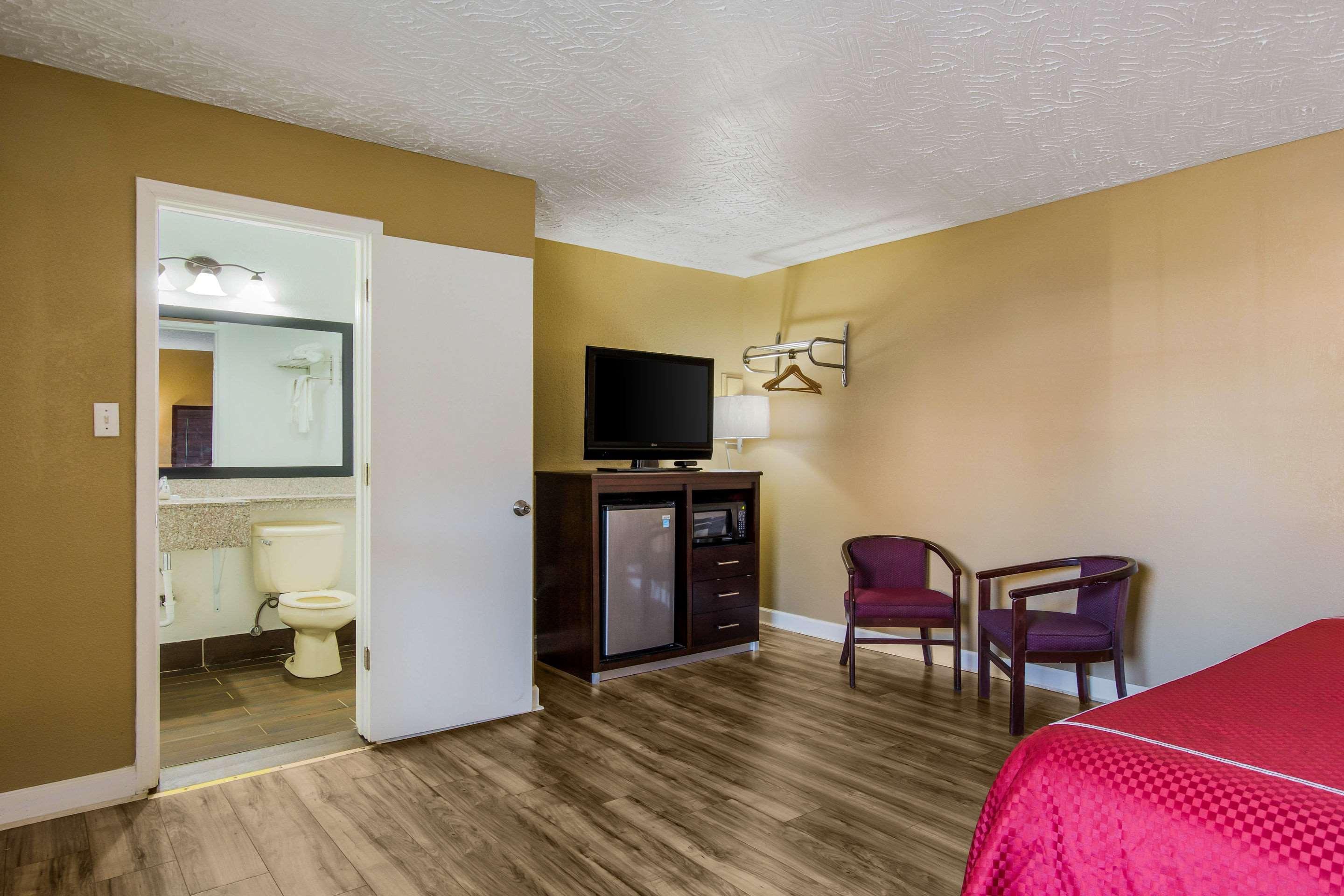 Hotel Rodeway Lexington